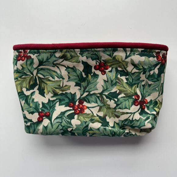 Longaberger 2004 Holiday Helper Basket Fabric Liner American Holly - Picture 1 of 6